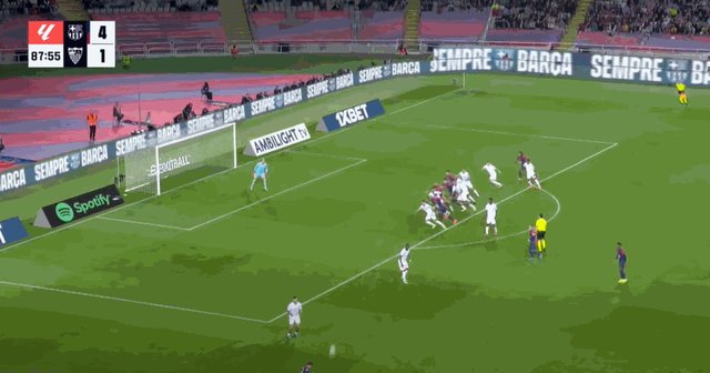 1729460913603038516.gif 5-1托雷.gif